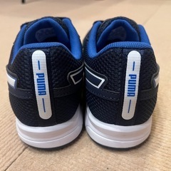 未使用❗️puma スニーカー　22.5cm  プーマの画像