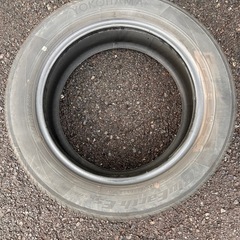 20：年式・状態良好❗️夏タイヤ(185/60R15)ヨコハマタイヤ・ブルーアースES32の画像