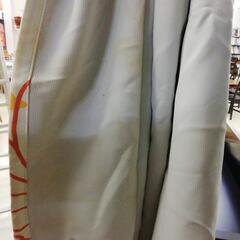 ユニベール　遮光カーテン2枚の画像