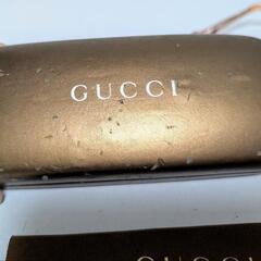 GUCCI　赤いメガネの画像