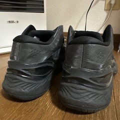 バスケットシューズ　ASICSゲルバースト28 BLACK 27.5cmの画像