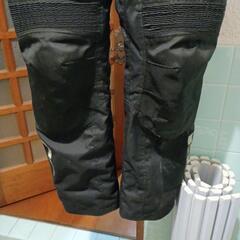 コミネ ライダーパンツ プロテクト入りの画像