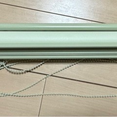 4/13まで　遮光ロールスクリーン　90×200cm グリーンの画像