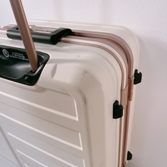 5日間限定値下げ！スーツケース　キャリーケース　 ハード　47L (3〜5泊用) 　　の画像