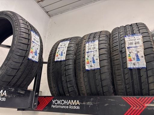 新品夏タイヤ4本！１９インチ