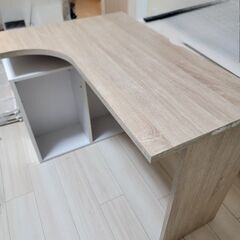 【美品】ウォルナット系デザイン コンパクトデスク の画像