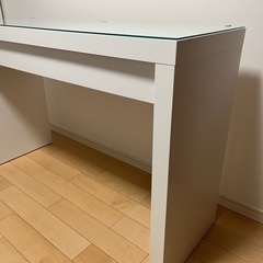ドレッサー デスク ikea マルム MALM 新品未使用 120×41×77 引取り必須の画像