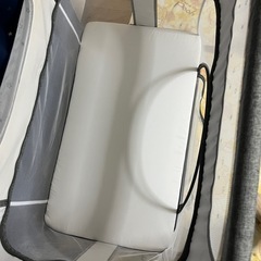 移動式スマートベビーベッドの画像