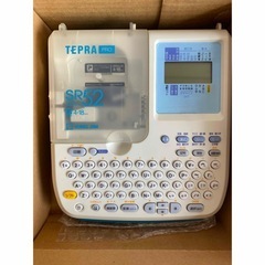 【中古】テプラPRO  名前シール作りにいかがですか？ いくつかテープもおまけ付き!! すぐに使えます。の画像