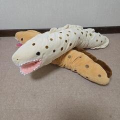 ウツボぬいぐるみ