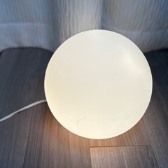 【照明】ボール型ランプの画像
