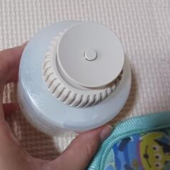 Combi コンビ お湯でコットンおしりふき グリーンの画像