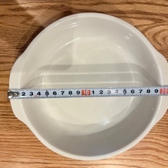 【５月４日まで出品】白いグラタン皿の画像