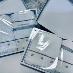 新品未使用！プレゼントにも！GivenchyジバンシーVIP様限...