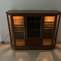 美品 店舗　コレクションサイドボード キャビネット アンティーク家具 洋風の画像
