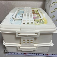 新品 BUNNY FAMILY 大型2段式弁当箱の画像