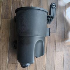 ハイゼットS211PエアクリーナーASSY 17700-B2140蓋なしの画像