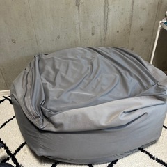 体にフィットするソファ　無印　の画像