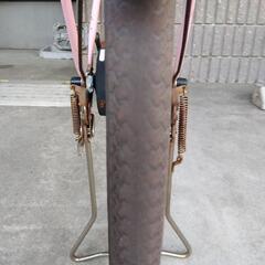 ファミリー自転車（後輪パンク）の画像
