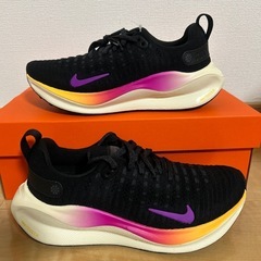 NIKE ウィメンズ　リアクトＸ INF ラン4     23.5cm
