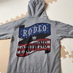 RODEOCROWN パーカーの画像