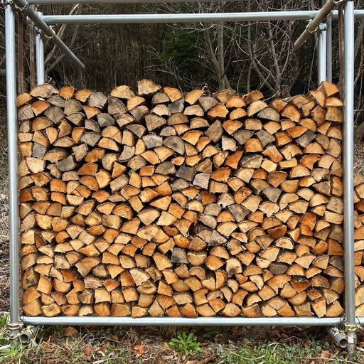 ①ナラ薪30cm中割り軽トラック一台分(来シーズン用に)