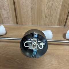 美品⭐️天井直付け スポットライト 3灯の画像
