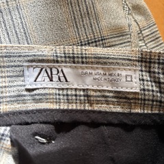 ZARAメンズパンツの画像