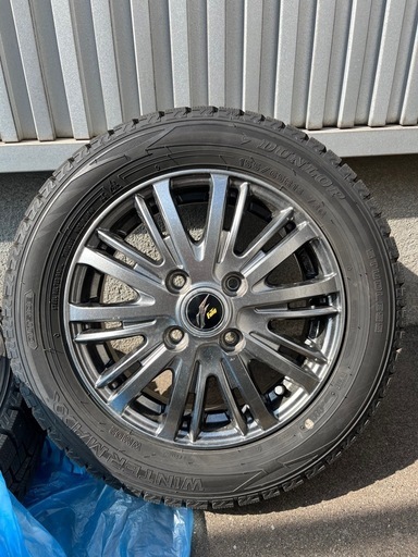 ❣️アルミホイール付スタッドレスタイヤ❣️
