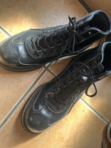 オニツカタイガー　リンカン　エナメル