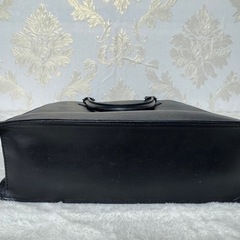 LOUIS VUITTON ルイヴィトン　サックプラPM エピ ノワールの画像