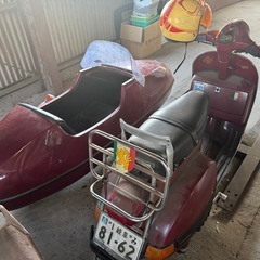 【希少】Vespa P200E（200cc）ベスパ　サイドカー付き 現状渡しの画像