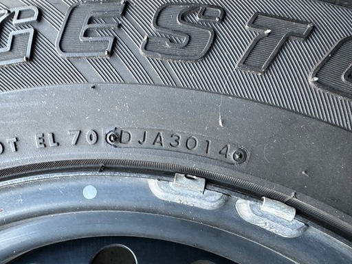 FJクルーザー純正鉄ホイール　スタッドレスタイヤ265/70-17R