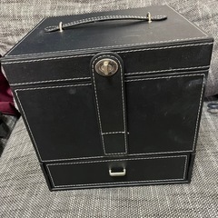 ニトリ　コスメボックスの画像