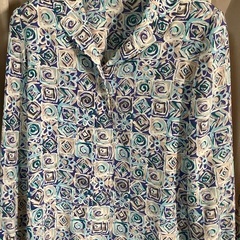 夏服　お譲りいたします