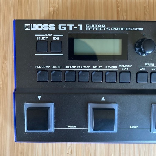 BOSS GT-1 ギターエフェクトプロセッサー
