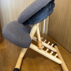 バランスチェアの画像