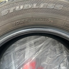 185/65R15スタッドレス・タイヤ(ホイル付かない)