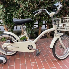 14インチ　初めての自転車　補助輪付きの画像