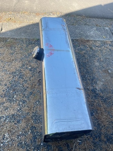 燃料タンクトラック