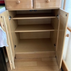 【予定者決まりました】【あげます】【スッキリ収納】食器棚の画像