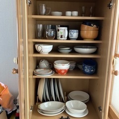 【予定者決まりました】【あげます】【スッキリ収納】食器棚の画像