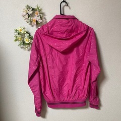ナイロンパーカー　adidasの画像