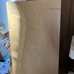 ダイニングテーブル　近日処分