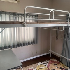 ２段ベット下机付き