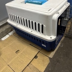 【犬・猫用】ペットキャリーケース（小型〜中型用）の画像