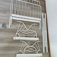 IKEA イケア MINNEN ミンネン ベッドフレーム スノコ無しの画像