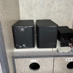 BOSE301-AV 101SDサラウンドスピーカー取付金具、専用スピーカー BOSE301-AV 101SDサラウンドスピーカー取付金具、専用スピーカー