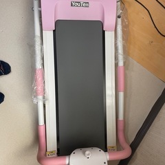 ルームランナー MAX8km 電動ルームランナー 家庭用 ウォーキングマシン ランニングマシン 室内 トレーニングジム トレッドミルの画像