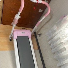 ルームランナー MAX8km 電動ルームランナー 家庭用 ウォーキングマシン ランニングマシン 室内 トレーニングジム トレッドミルの画像